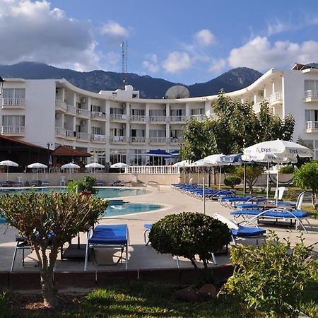 Sempati Hotel Lapithos  Luaran gambar
