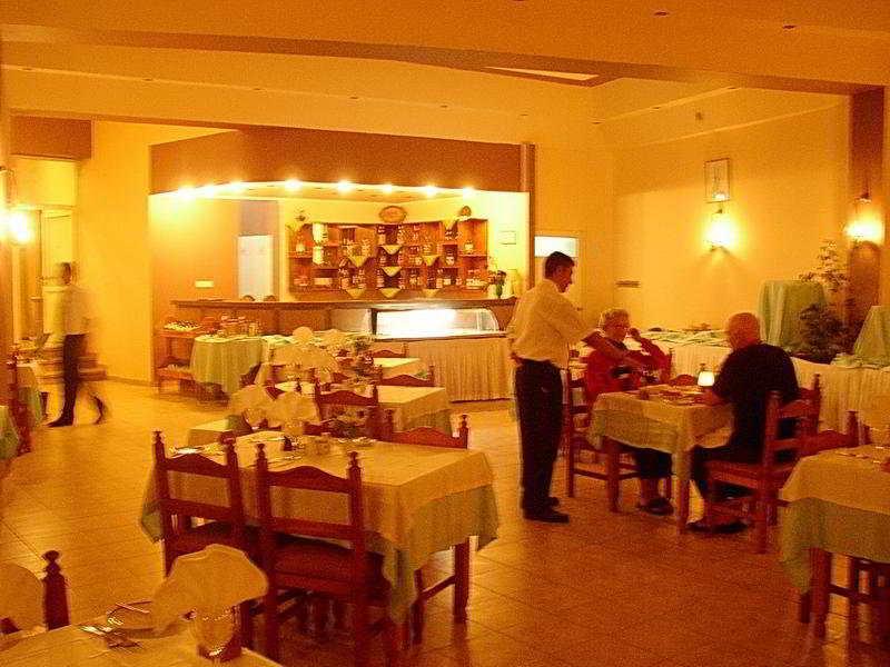 Sempati Hotel Lapithos  Luaran gambar